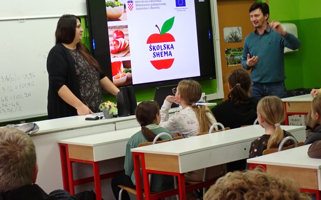 Voće iz Školske sheme je za naše zdravlje, a ne za bacanje