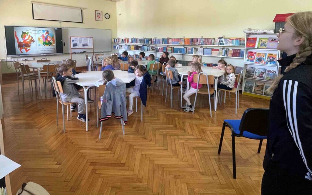 Započela četvrta godina čitanja mališanima iz vrtića “Mali Petar”